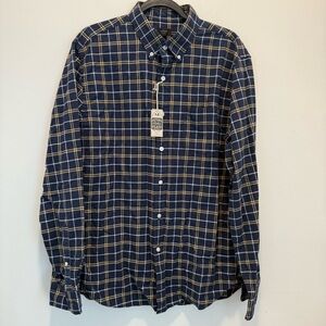 J. Crew Plaid Oxford Cloth Button Down size L